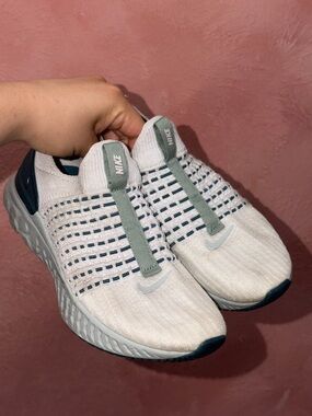 Nike React Phantom Run FK 2 Platinum Tint/Light Silver